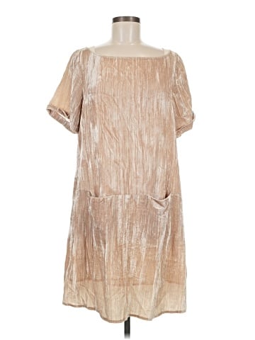 Floreat Casual Dress (view 1)