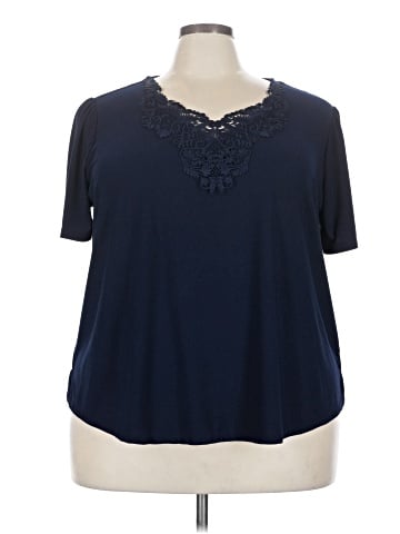 Love Scarlett Short Sleeve Top (view 1)