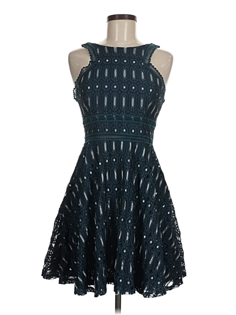 Pre-owned Francesca's Cocktail Dress In Blue