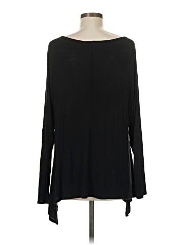 Brenda's Long Sleeve T-Shirt (view 2)