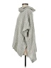 Crown & Ivy Gray Poncho One size - photo 5