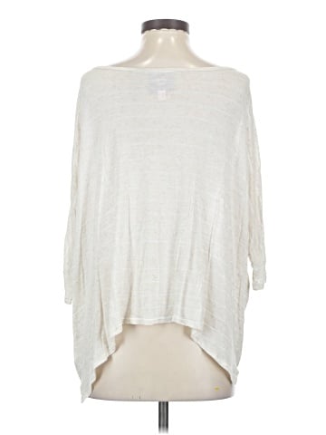 Romeo & Juliet Couture 3/4 Sleeve T-Shirt (view 2)