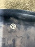 Lululemon Athletica Tie-dye Blue Cargo Shorts Size 8 - photo 3