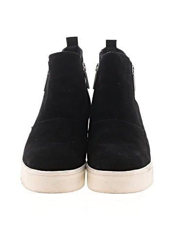 J/Slides Sneakers (view 2)