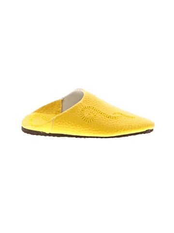 Unbranded Flats (view 1)
