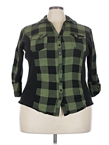 Rouge 3/4 Sleeve Button-Down Shirt (view 1)