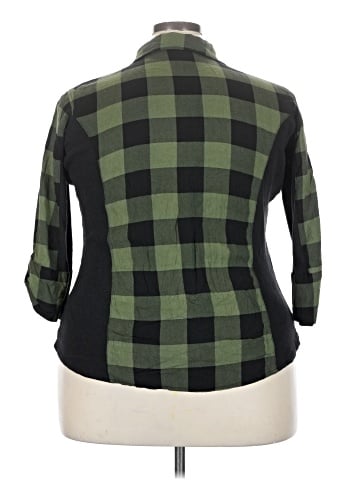 Rouge 3/4 Sleeve Button-Down Shirt (view 2)