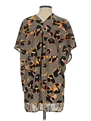 Adrienne Short Sleeve Blouse (view 2)