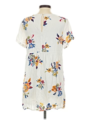 Old Navy Casual Dress (view 2)