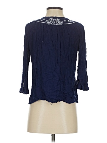 Kirra 3/4 Sleeve Blouse (view 2)