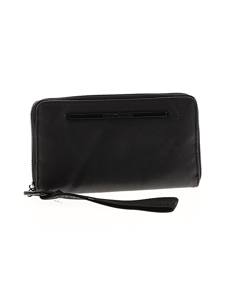 Pre-owned Steve Madden Wallet In Black