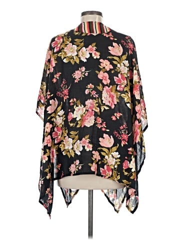Accessory Street Kimono (view 2)