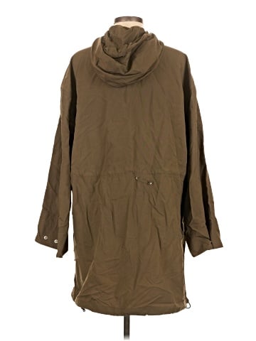 Everlane Raincoat (view 2)