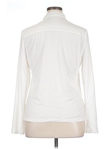 Ann Taylor LOFT Long Sleeve Button-Down Shirt (view 2)