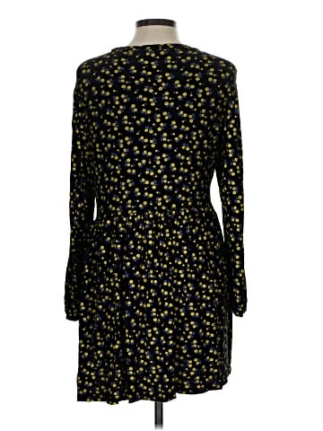 Missguided Casual Dress (view 2)