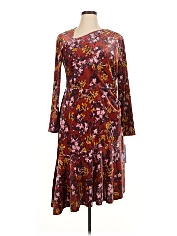 London Times Casual Dress (view 1)