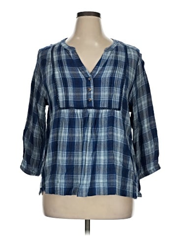 Wrangler Jeans Co 3/4 Sleeve Blouse (view 1)