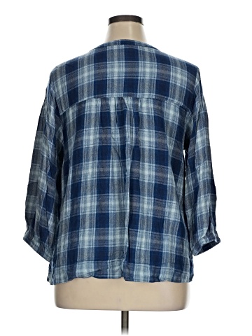Wrangler Jeans Co 3/4 Sleeve Blouse (view 2)
