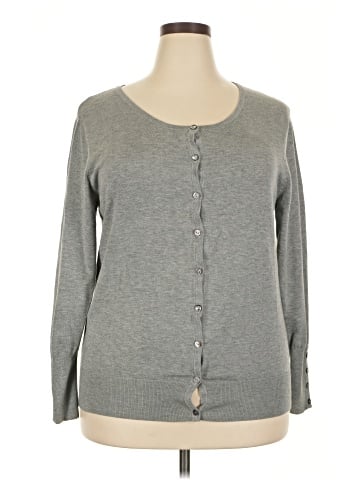 Isabella Rodriguez Cardigan (view 1)