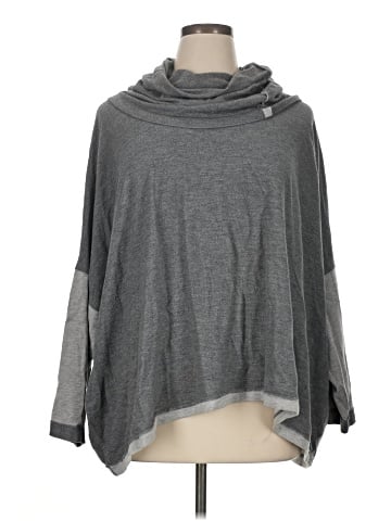 CAbi Poncho (view 1)