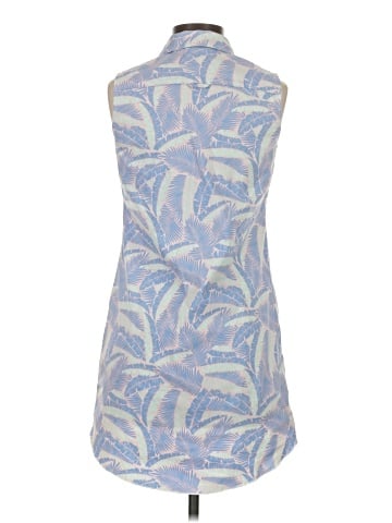 Vineyard Vines Sleeveless Button-Down Shirt (view 2)