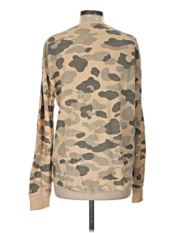 Urban Outfitters Long Sleeve T-Shirt (view 2)