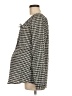 Motherhood 100% Polyester Houndstooth Gray Long Sleeve Blouse Size Med Maternity - photo 5