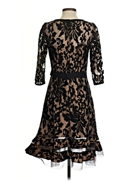 Tadashi Shoji Women's Clothing On Sale Up To 90% Off Retail | ThredUp