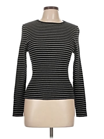 Old Navy Pullover Sweater (view 1)
