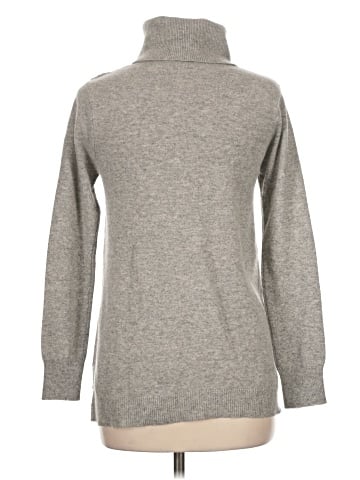 Neiman Marcus Cashmere Pullover Sweater (view 2)