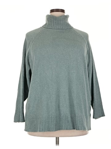 Old Navy Turtleneck Sweater (view 1)