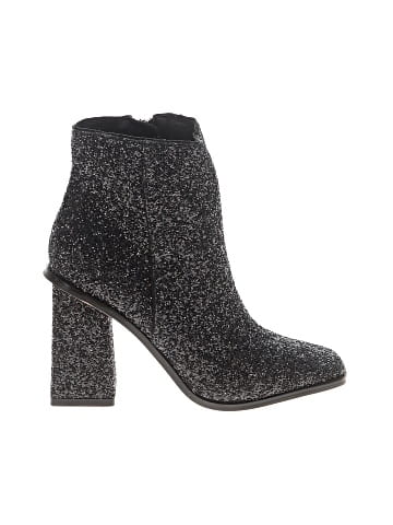 Jessica Simpson Boots (view 1)