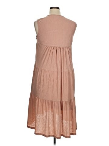 Donna Morgan Casual Dress (view 2)