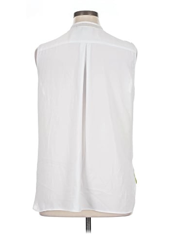 Zac & Rachel Sleeveless T-Shirt (view 2)