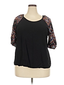 Emery Rose 3/4 Sleeve Top
