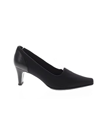 Liz Claiborne Heels (view 1)