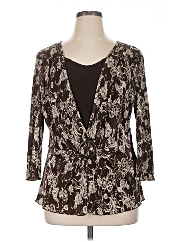 Nicola 3/4 Sleeve T-Shirt (view 1)