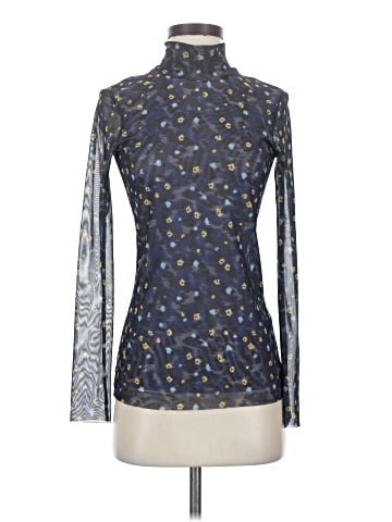 Baum Und Pferdgarten Long Sleeve Blouse (view 1)