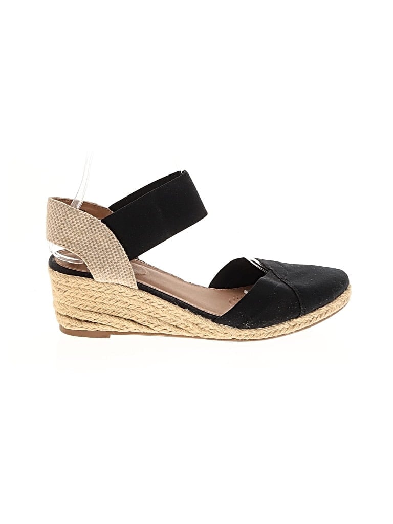 Pre-owned Comfortview Wedges In Black