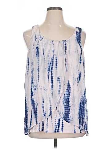 Jessica Simpson Sleeveless Blouse (view 1)