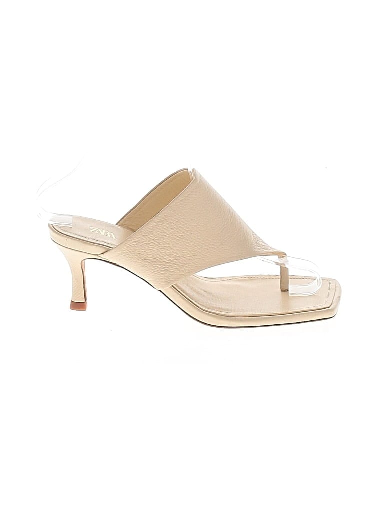 Pre-owned Zara Sandals In White