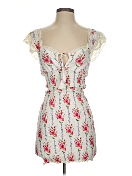 Forever 21 Sleeveless Blouse