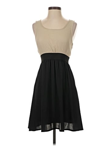 Vero Moda Casual Dress (view 1)