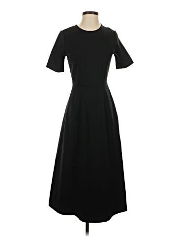 Everlane Casual Dress (view 1)