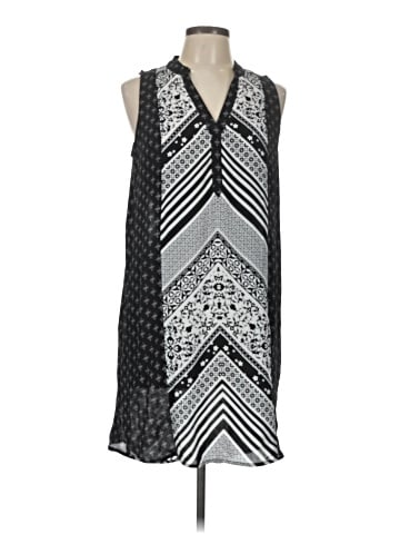 Xhilaration Casual Dress (view 1)