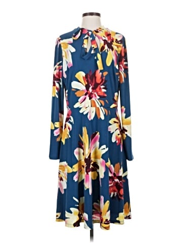 Maggy London Casual Dress (view 1)