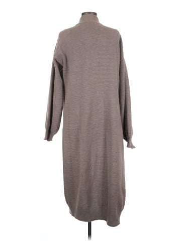 Flat White Cardigan (view 2)