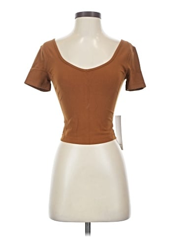 Lululemon Athletica Short Sleeve T-Shirt (view 1)