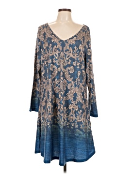 green emerald velvet dress Amazon.com: JUSTFASHIONNOW Vestido de punto para mujer, vestido de otoo de  manga larga, con botones, hasta la rodilla, con bolsillos, Navidad, verde  oscuro, talla S, Verde oscuro : Ropa, Zapatos y Joyera