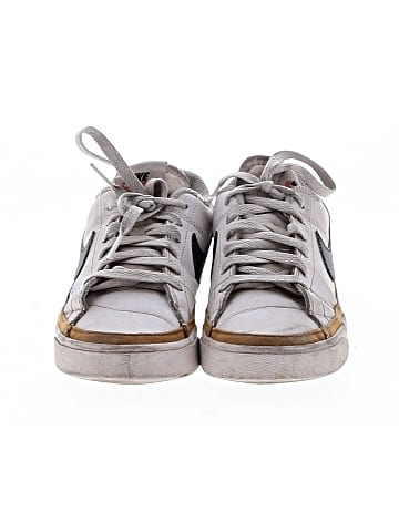 Nike Sneakers (view 2)